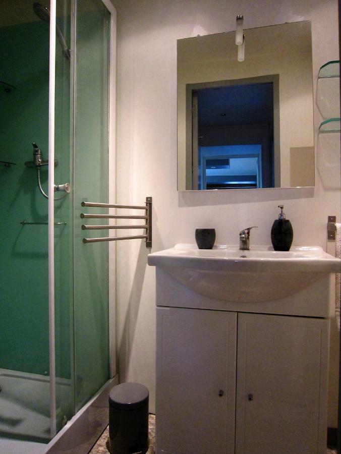 Maison De Charme A La Rochelle Croix-Chapeau ภายนอก รูปภาพ