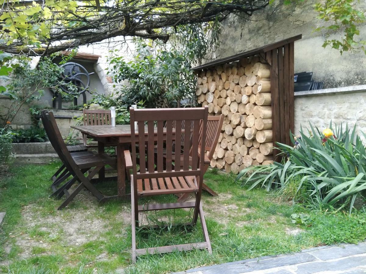 Maison De Charme A La Rochelle Croix-Chapeau ภายนอก รูปภาพ
